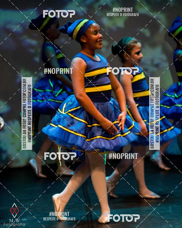 Buy your photos of the eventNo Fundo do Mar - Studio Talita Brasil on Fotop