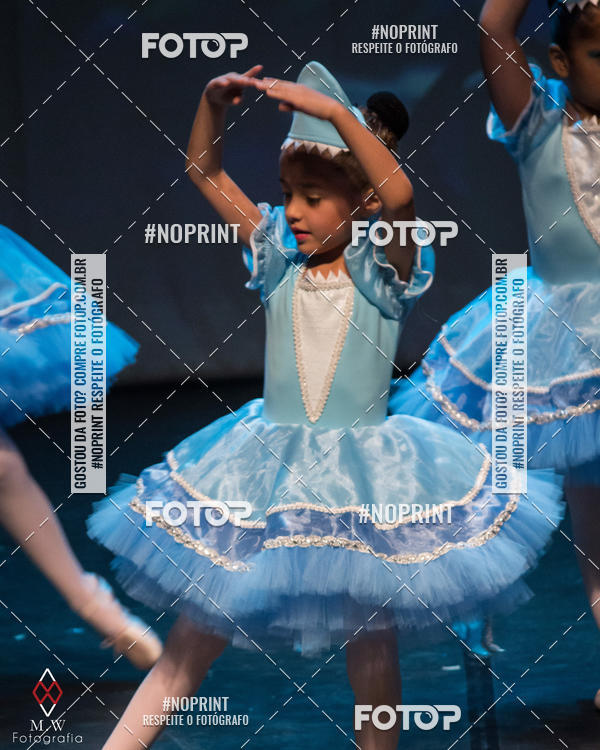 Buy your photos of the eventNo Fundo do Mar - Studio Talita Brasil on Fotop