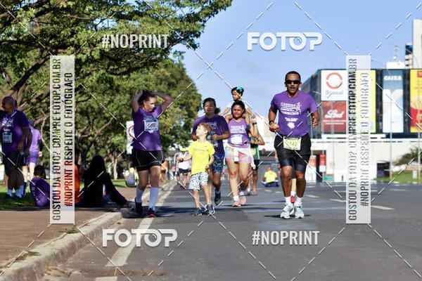 Buy your photos of the eventCorrida Contra o Feminicidio 2019 on Fotop