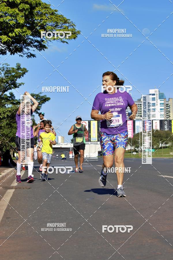 Buy your photos of the eventCorrida Contra o Feminicidio 2019 on Fotop