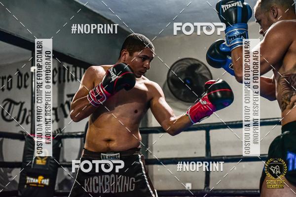 Buy your photos of the eventShow Time Kickboxing 11  (15/12/2019) on Fotop