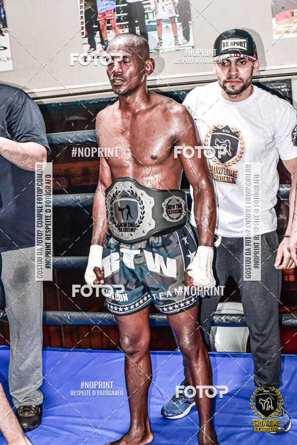 Buy your photos of the eventShow Time Kickboxing 11  (15/12/2019) on Fotop