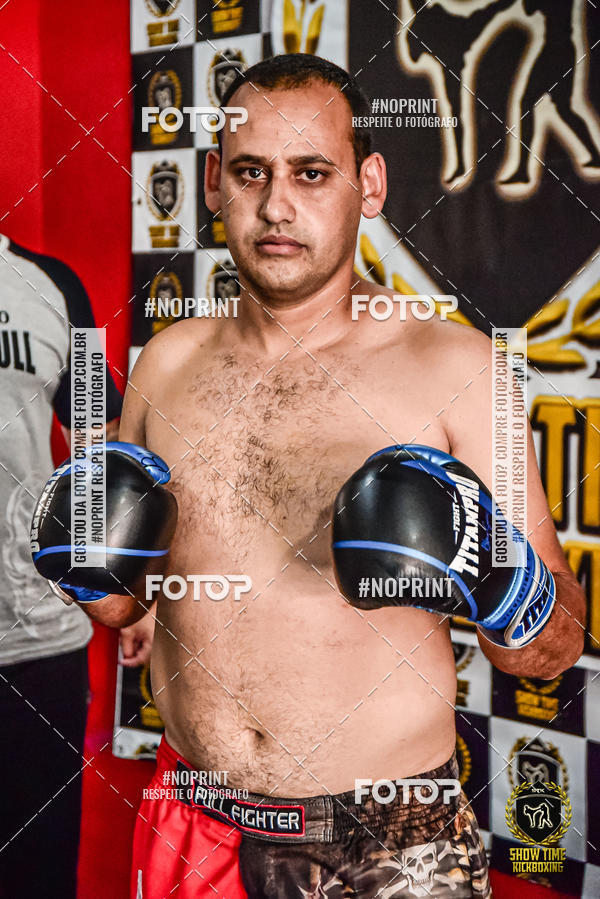 Buy your photos of the eventShow Time Kickboxing 11  (15/12/2019) on Fotop