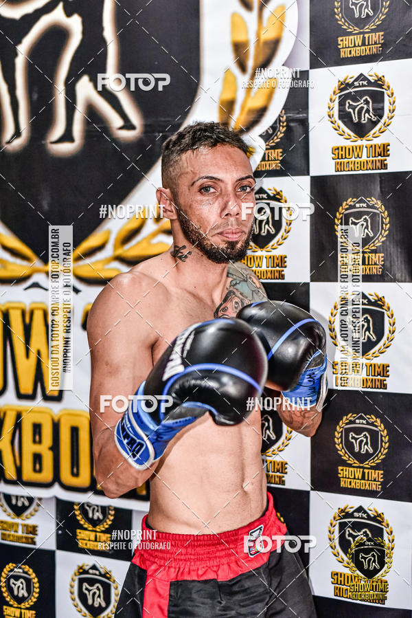 Buy your photos of the eventShow Time Kickboxing 11  (15/12/2019) on Fotop