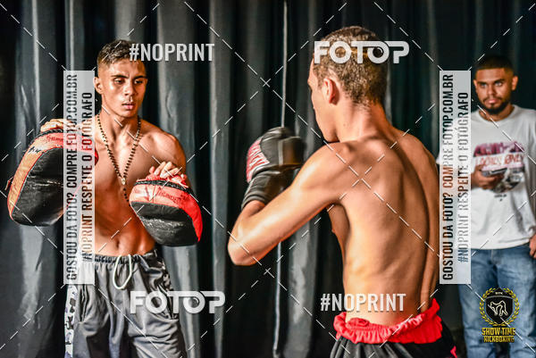 Buy your photos of the eventShow Time Kickboxing 11  (15/12/2019) on Fotop