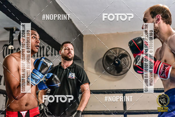 Buy your photos of the eventShow Time Kickboxing 11  (15/12/2019) on Fotop