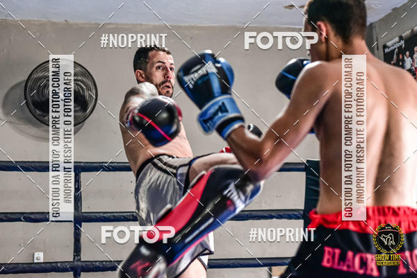 Buy your photos of the eventShow Time Kickboxing 11  (15/12/2019) on Fotop