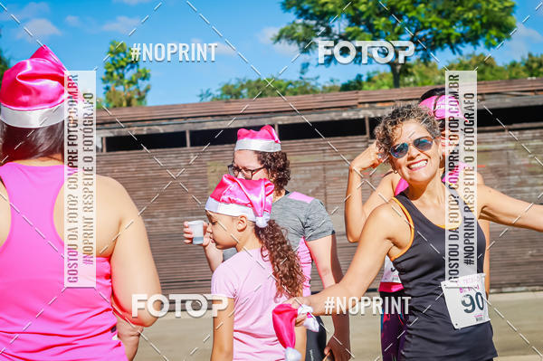 Buy your photos of the eventTreino Luluzinhas Running - Especial de Natal on Fotop