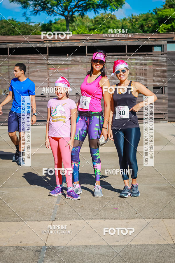 Buy your photos of the eventTreino Luluzinhas Running - Especial de Natal on Fotop