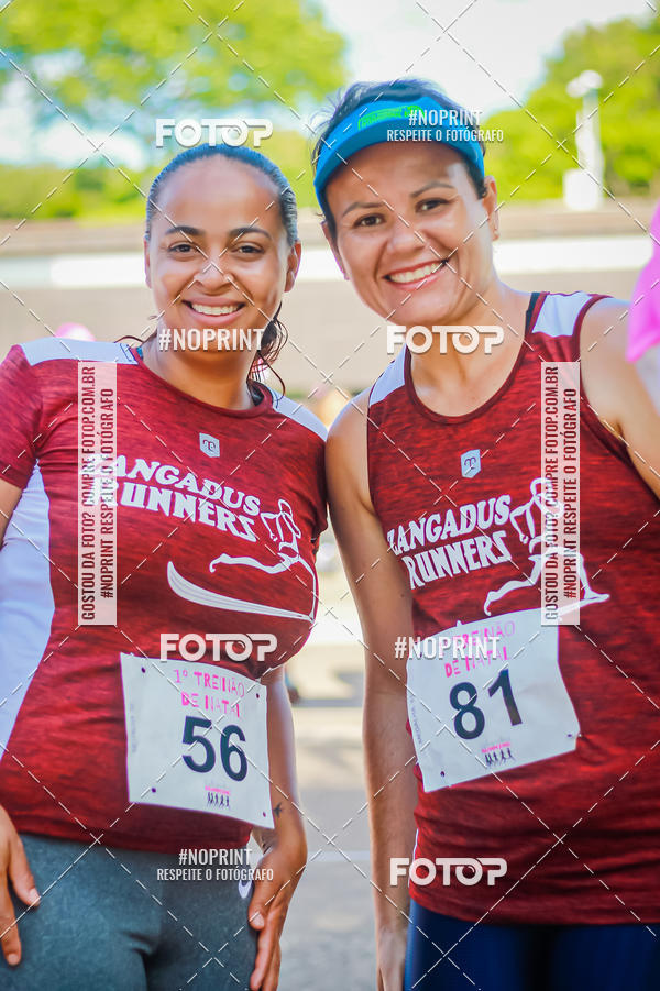 Buy your photos of the eventTreino Luluzinhas Running - Especial de Natal on Fotop