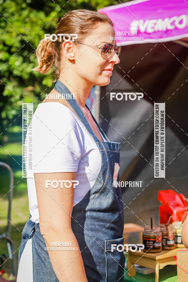 Buy your photos of the eventTreino Luluzinhas Running - Especial de Natal on Fotop