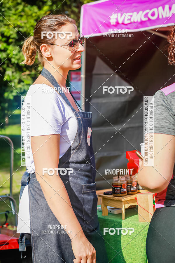 Buy your photos of the eventTreino Luluzinhas Running - Especial de Natal on Fotop