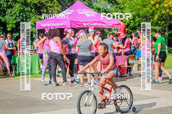 Buy your photos of the eventTreino Luluzinhas Running - Especial de Natal on Fotop