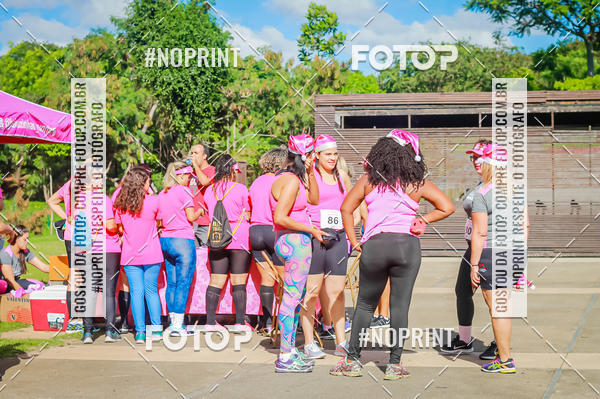 Buy your photos of the eventTreino Luluzinhas Running - Especial de Natal on Fotop