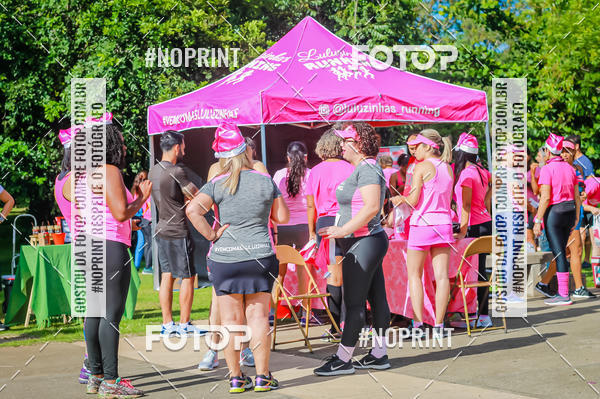 Buy your photos of the eventTreino Luluzinhas Running - Especial de Natal on Fotop