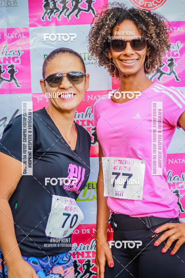 Buy your photos of the eventTreino Luluzinhas Running - Especial de Natal on Fotop