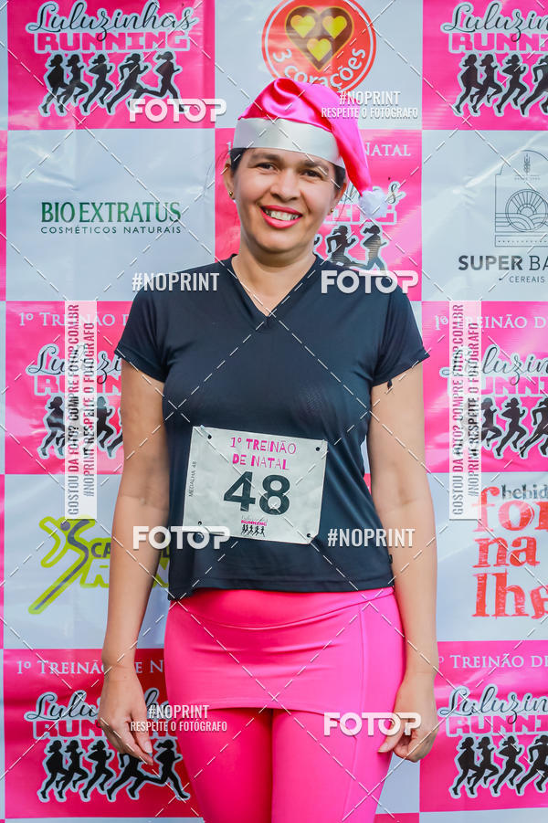Buy your photos of the eventTreino Luluzinhas Running - Especial de Natal on Fotop
