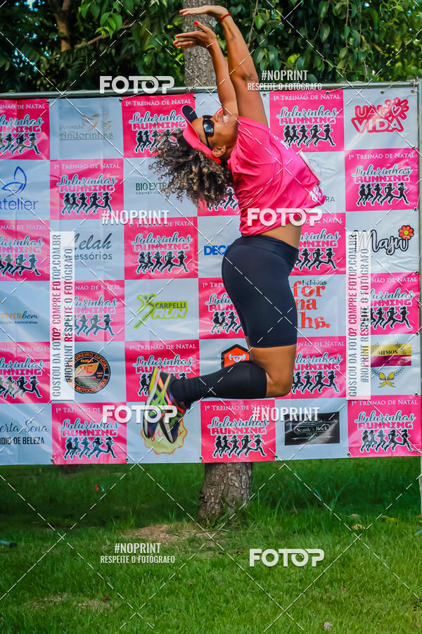 Buy your photos of the eventTreino Luluzinhas Running - Especial de Natal on Fotop