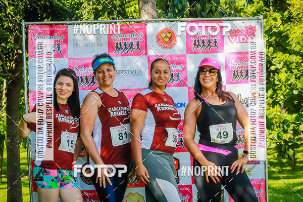 Buy your photos of the eventTreino Luluzinhas Running - Especial de Natal on Fotop