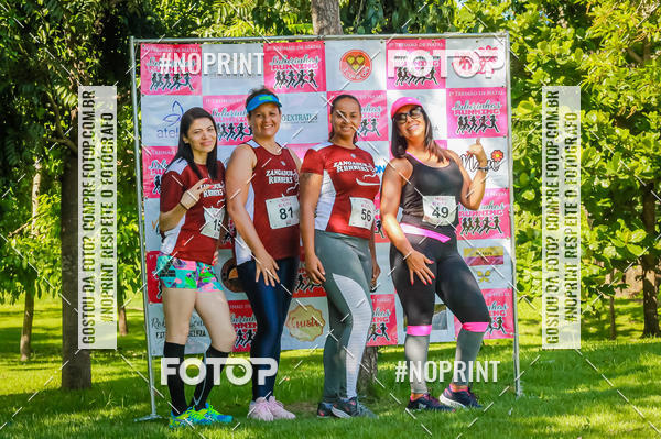 Buy your photos of the eventTreino Luluzinhas Running - Especial de Natal on Fotop