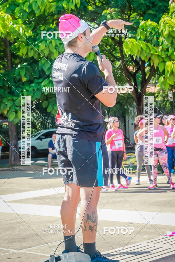 Buy your photos of the eventTreino Luluzinhas Running - Especial de Natal on Fotop