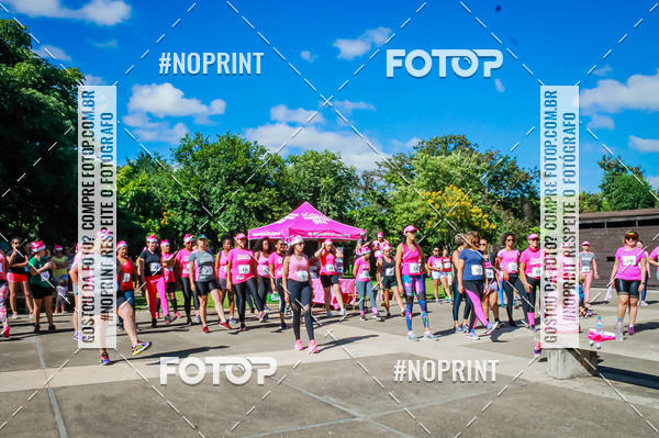 Buy your photos of the eventTreino Luluzinhas Running - Especial de Natal on Fotop