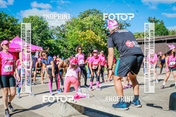 Buy your photos of the eventTreino Luluzinhas Running - Especial de Natal on Fotop