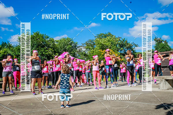 Buy your photos of the eventTreino Luluzinhas Running - Especial de Natal on Fotop