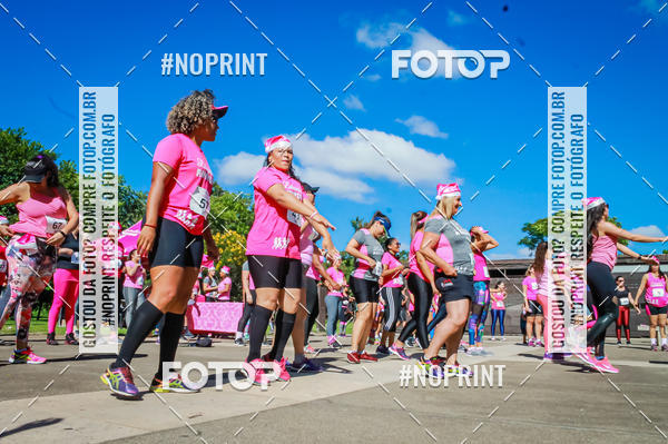 Buy your photos of the eventTreino Luluzinhas Running - Especial de Natal on Fotop