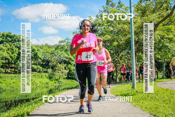 Buy your photos of the eventTreino Luluzinhas Running - Especial de Natal on Fotop