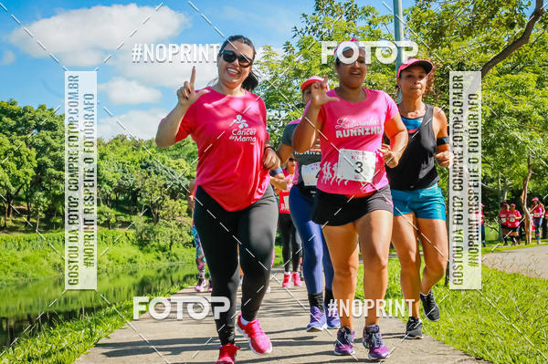 Buy your photos of the eventTreino Luluzinhas Running - Especial de Natal on Fotop