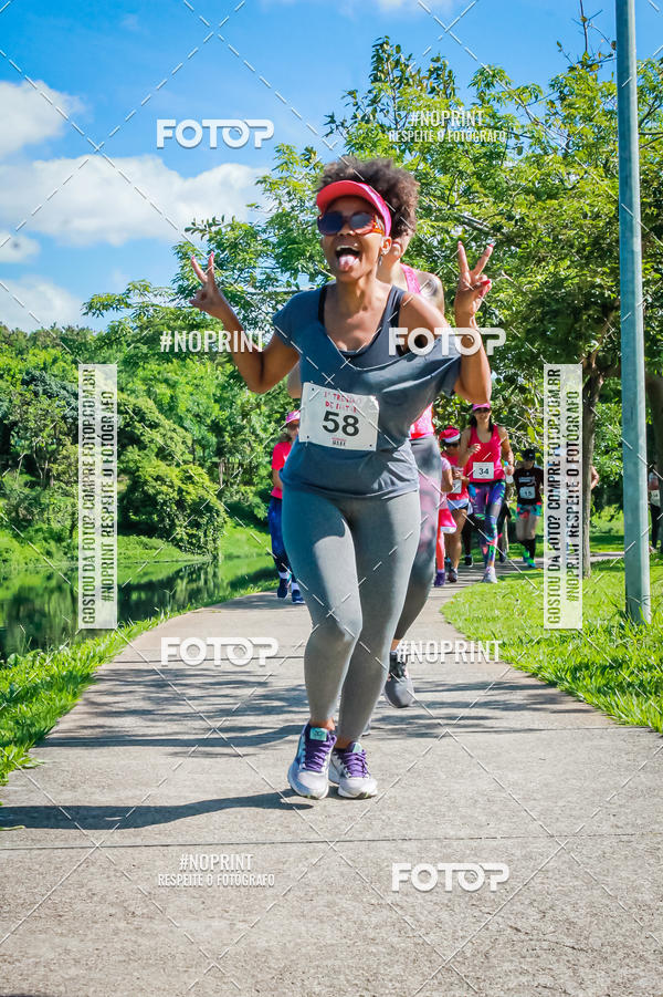 Buy your photos of the eventTreino Luluzinhas Running - Especial de Natal on Fotop