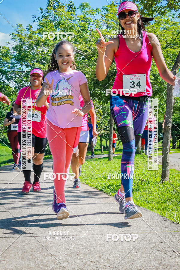 Buy your photos of the eventTreino Luluzinhas Running - Especial de Natal on Fotop