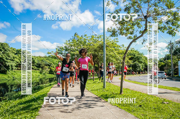 Buy your photos of the eventTreino Luluzinhas Running - Especial de Natal on Fotop