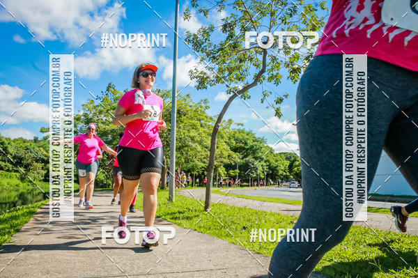 Buy your photos of the eventTreino Luluzinhas Running - Especial de Natal on Fotop