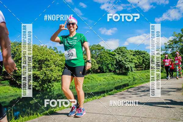 Buy your photos of the eventTreino Luluzinhas Running - Especial de Natal on Fotop