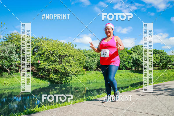 Buy your photos of the eventTreino Luluzinhas Running - Especial de Natal on Fotop