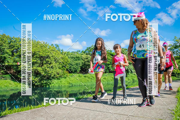 Buy your photos of the eventTreino Luluzinhas Running - Especial de Natal on Fotop