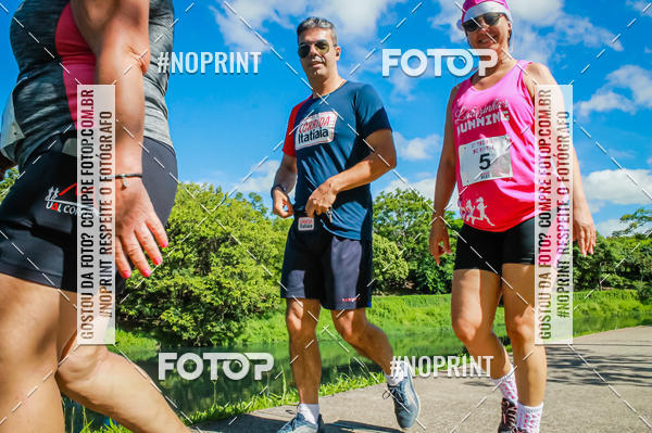Buy your photos of the eventTreino Luluzinhas Running - Especial de Natal on Fotop