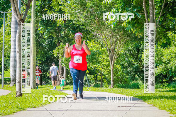 Buy your photos of the eventTreino Luluzinhas Running - Especial de Natal on Fotop