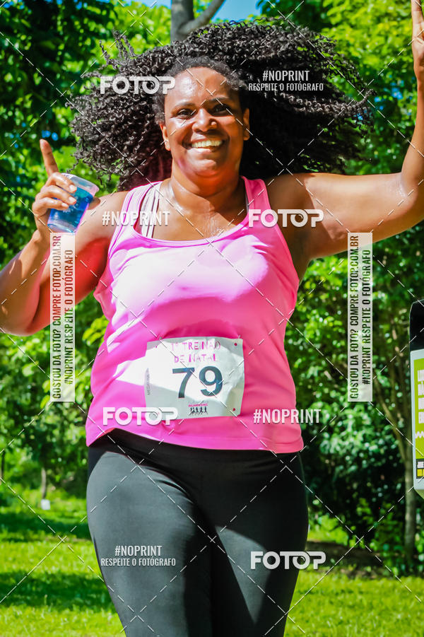 Buy your photos of the eventTreino Luluzinhas Running - Especial de Natal on Fotop