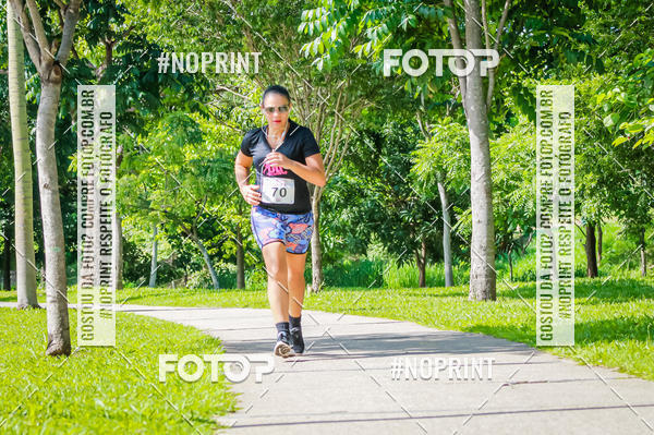 Buy your photos of the eventTreino Luluzinhas Running - Especial de Natal on Fotop