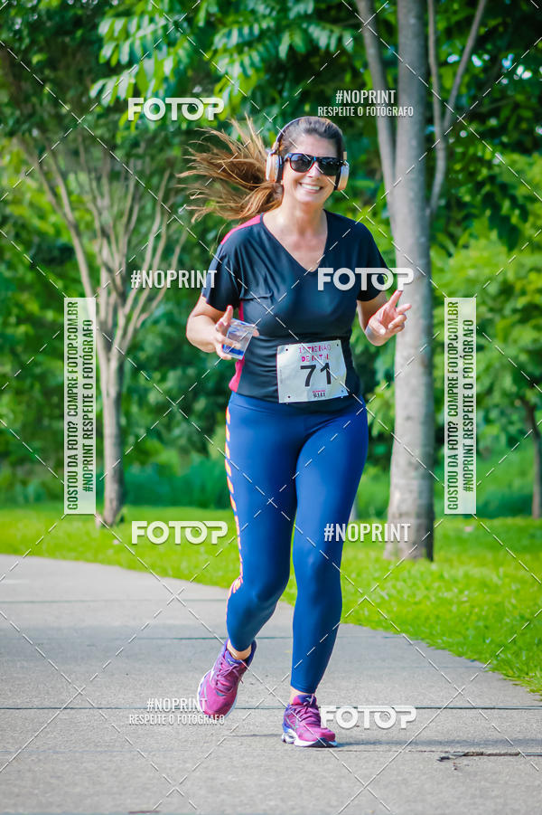 Buy your photos of the eventTreino Luluzinhas Running - Especial de Natal on Fotop