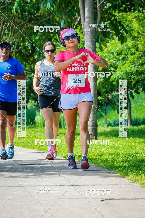 Buy your photos of the eventTreino Luluzinhas Running - Especial de Natal on Fotop