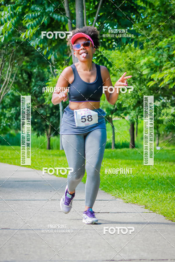 Buy your photos of the eventTreino Luluzinhas Running - Especial de Natal on Fotop