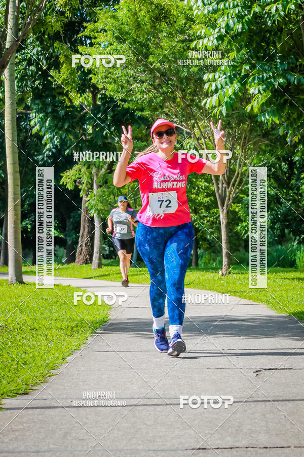 Buy your photos of the eventTreino Luluzinhas Running - Especial de Natal on Fotop