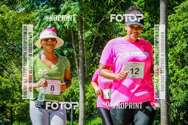 Buy your photos of the eventTreino Luluzinhas Running - Especial de Natal on Fotop