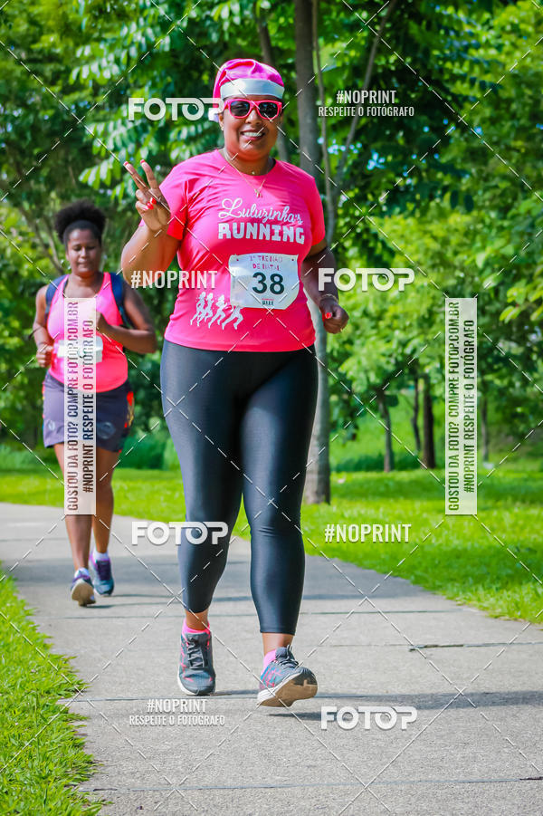 Buy your photos of the eventTreino Luluzinhas Running - Especial de Natal on Fotop