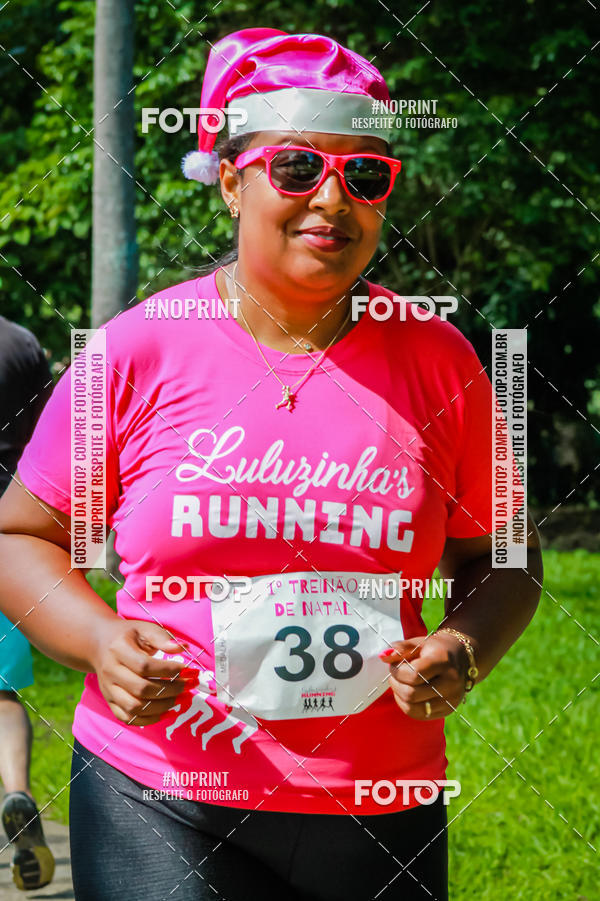 Buy your photos of the eventTreino Luluzinhas Running - Especial de Natal on Fotop