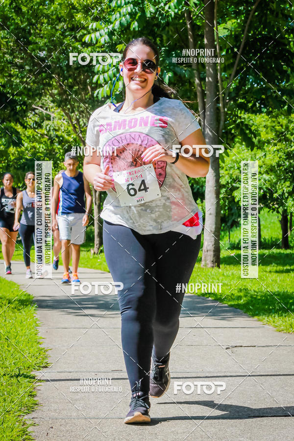 Buy your photos of the eventTreino Luluzinhas Running - Especial de Natal on Fotop